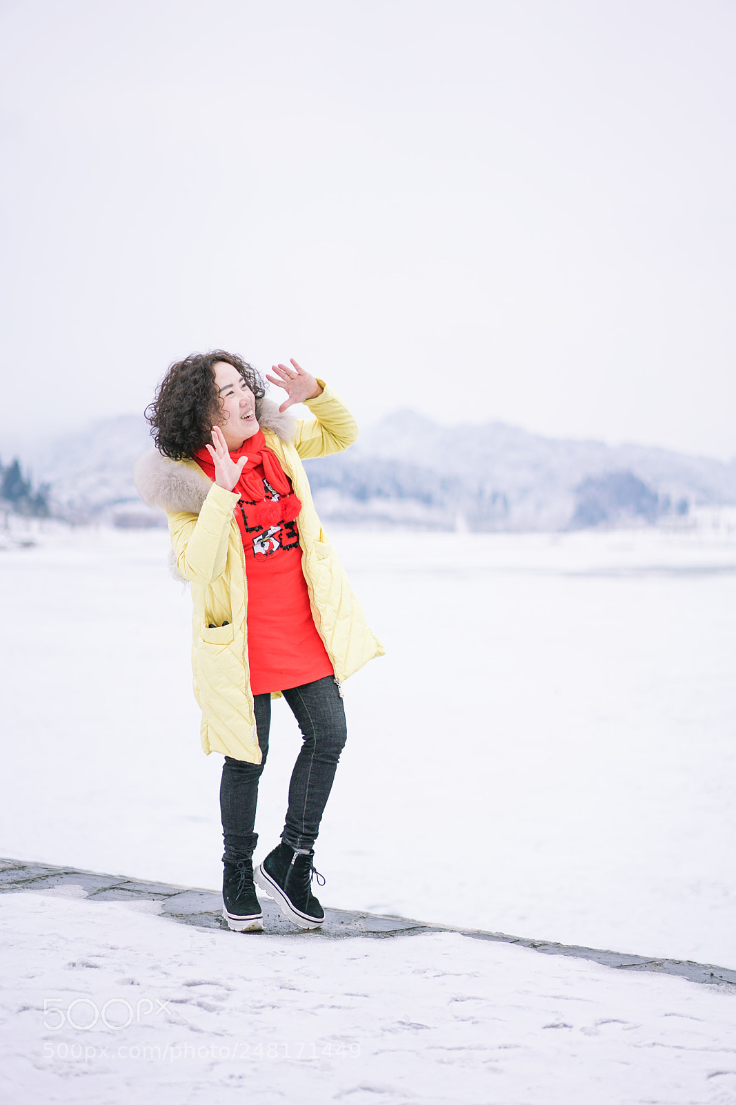 Sony a7R II sample photo. Hello 2018 photography