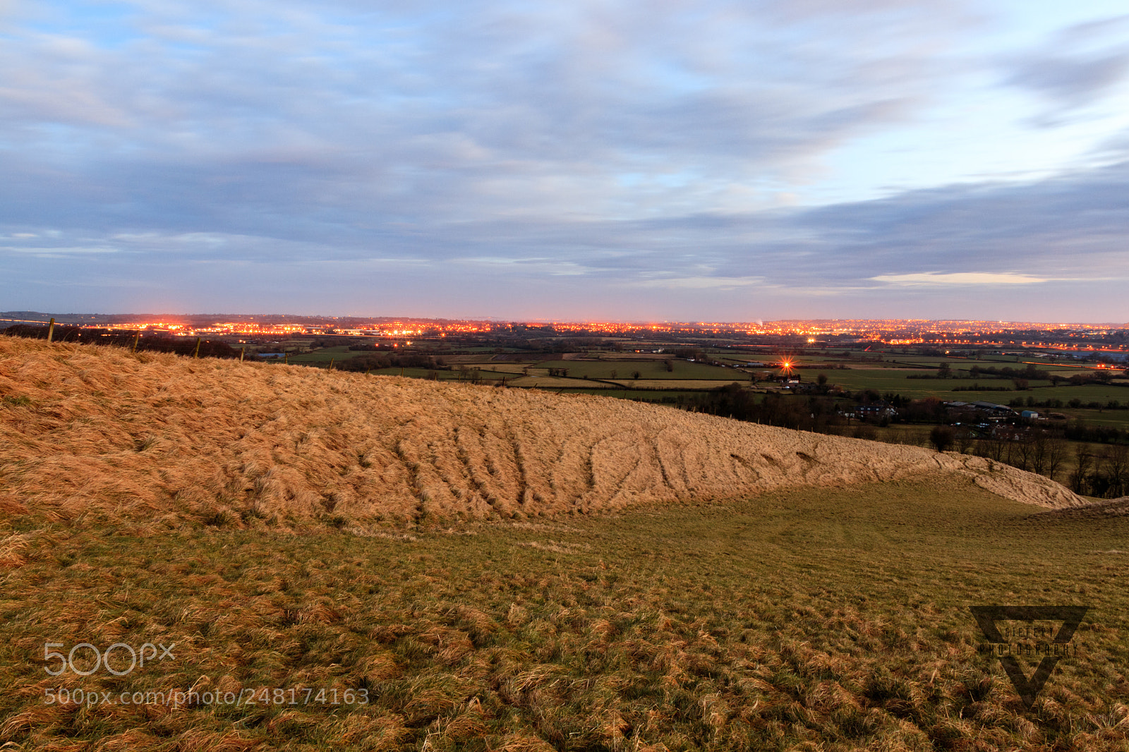 Canon EOS 77D (EOS 9000D / EOS 770D) sample photo. Wroughton photography