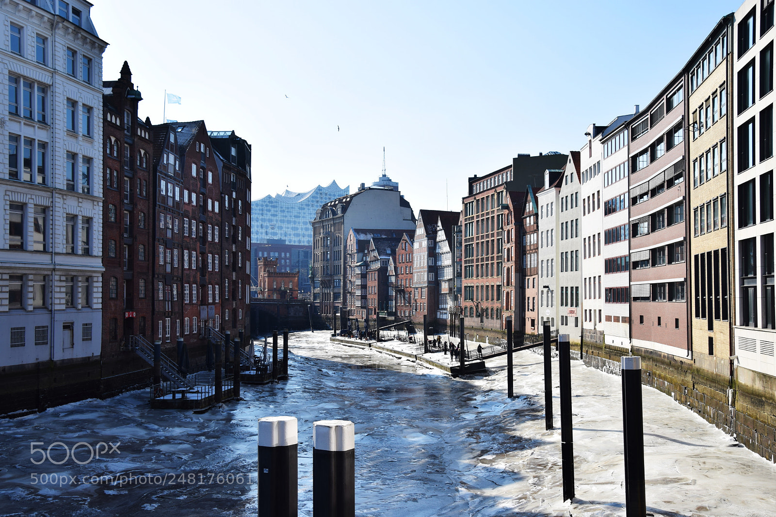 Nikon D5300 sample photo. Nikolaifleet - hamburg frozen photography