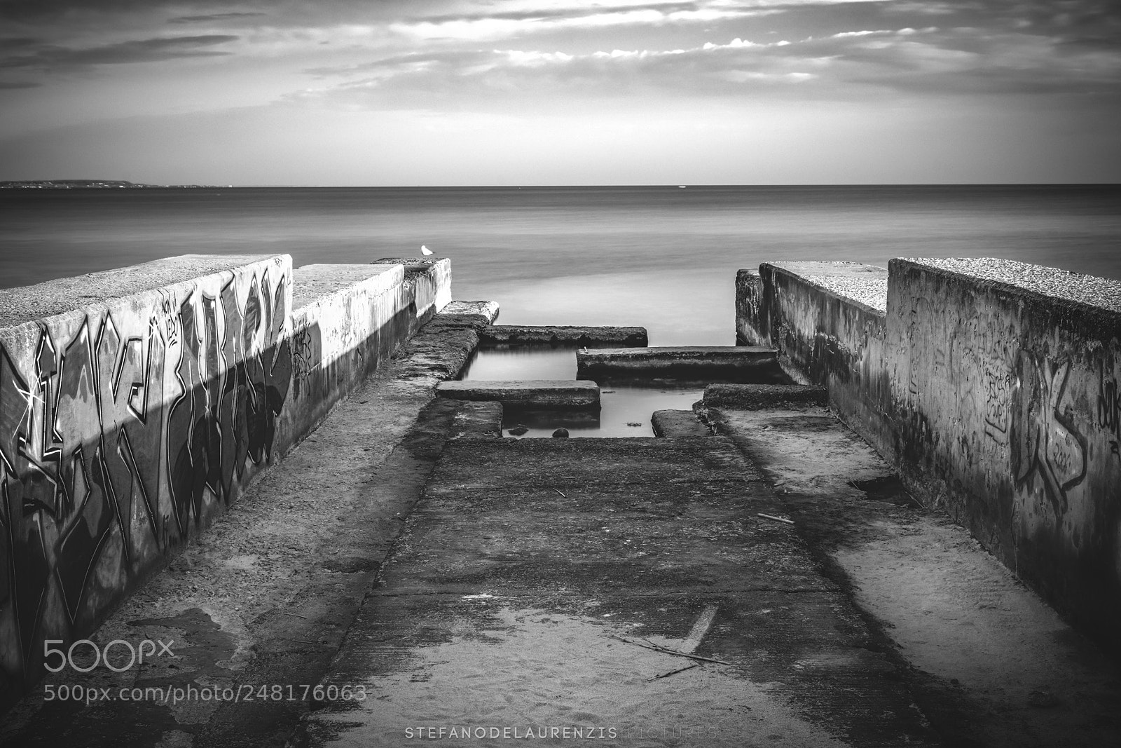 Nikon D5500 sample photo. Monochrome shapes photography