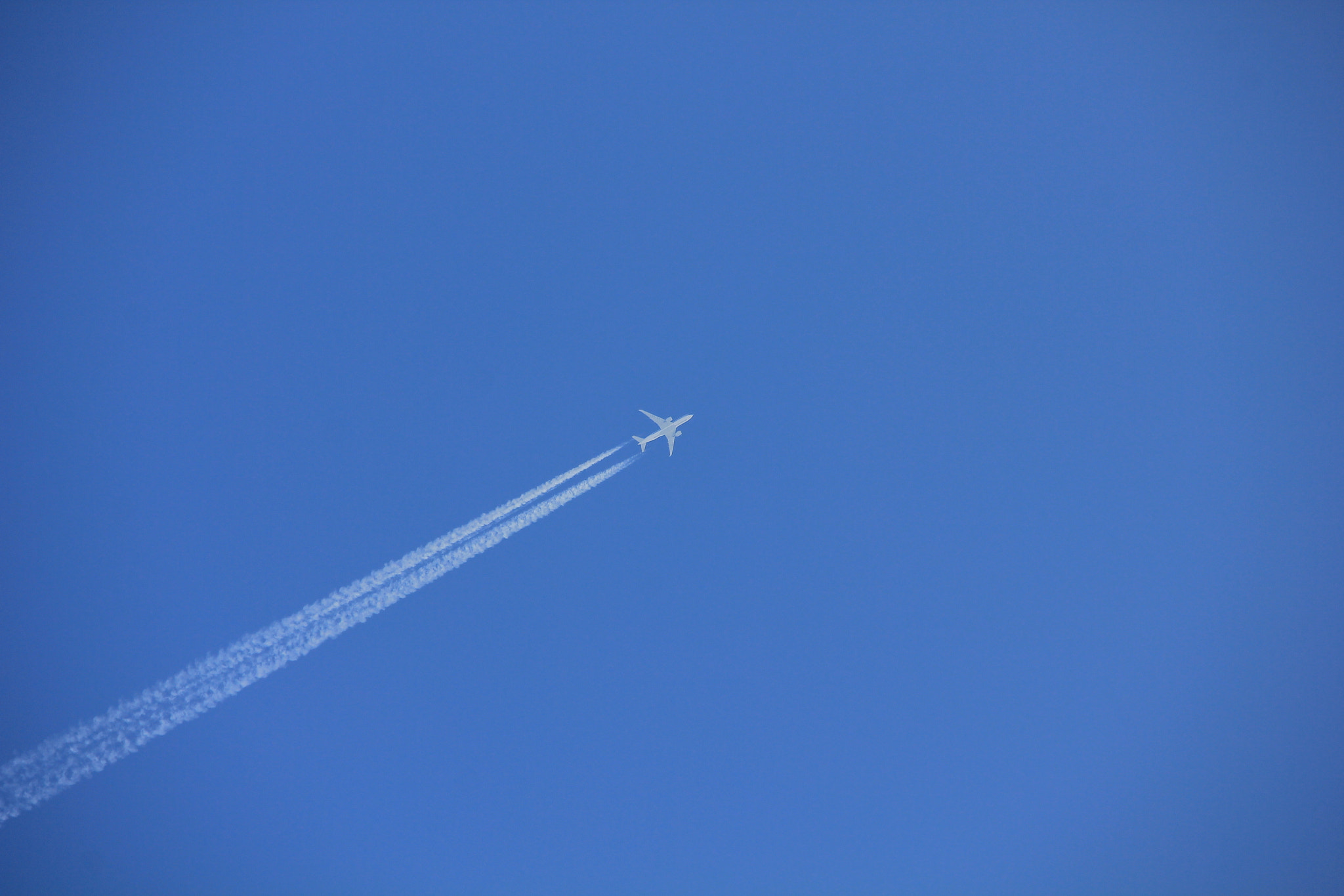 Canon EF-S 55-250mm F4-5.6 IS STM sample photo. 划破天际 photography