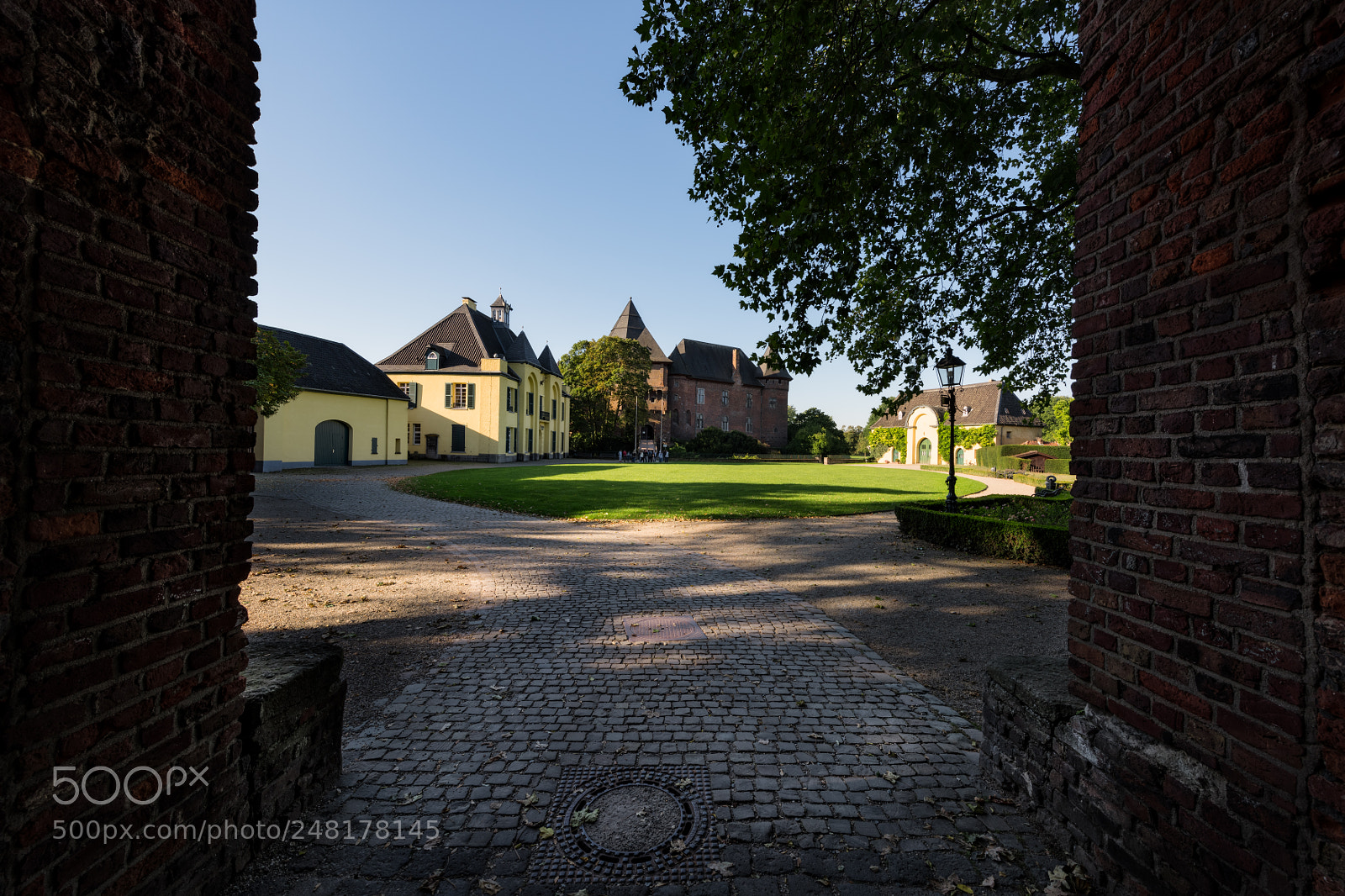 Nikon D810 sample photo. Burg linn castle photography