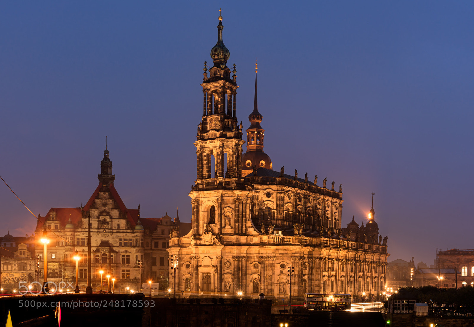 Nikon D810 sample photo. Katholische kirche, dresden castle photography