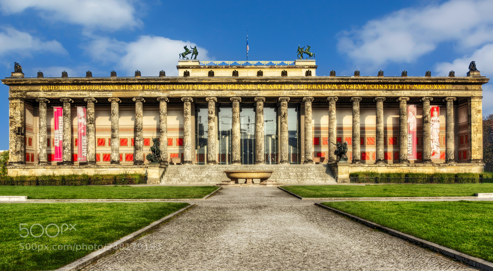 Nikon D810 sample photo. Altes museum photography