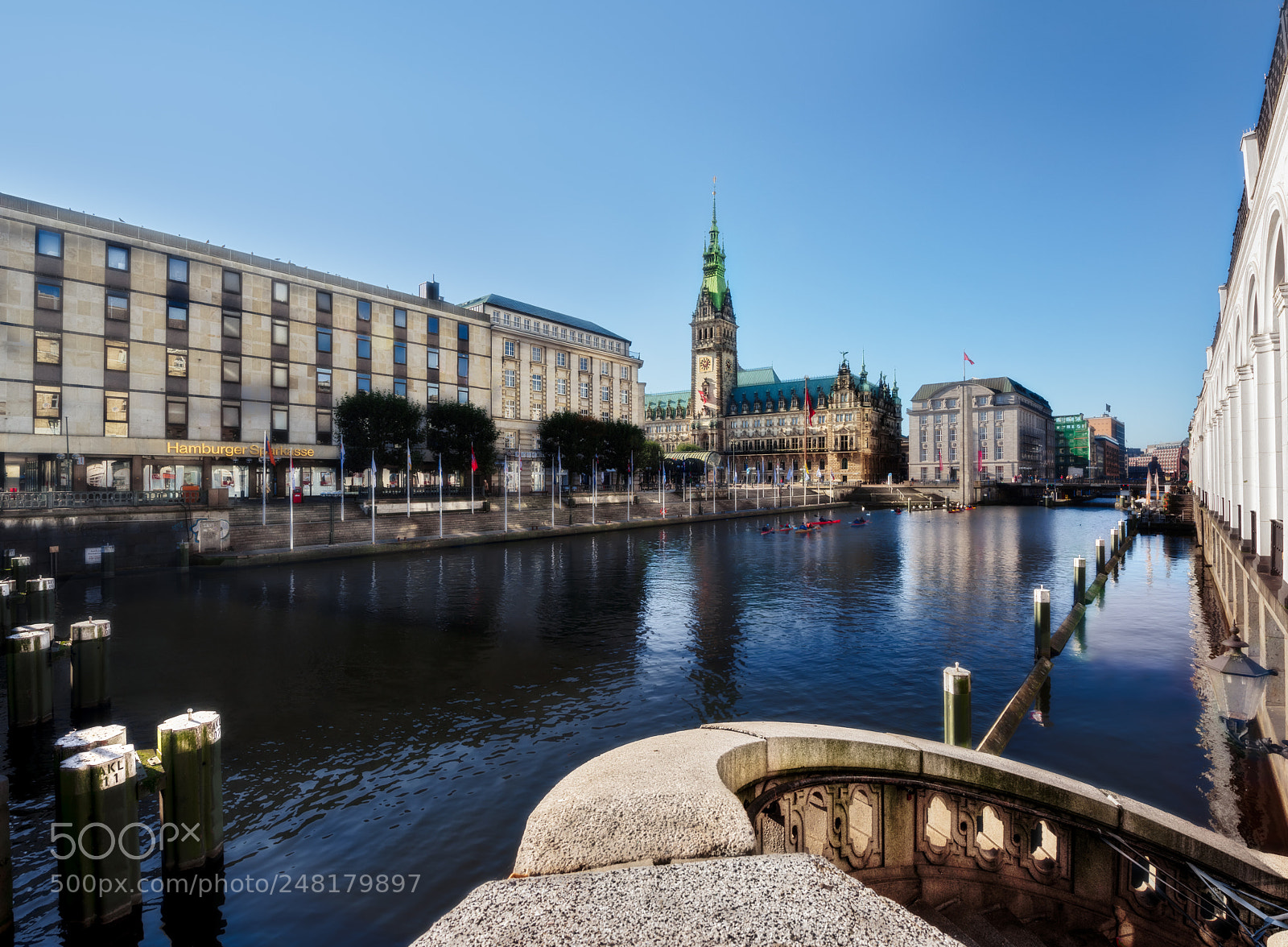Nikon D810 sample photo. Hamburg rathaus photography