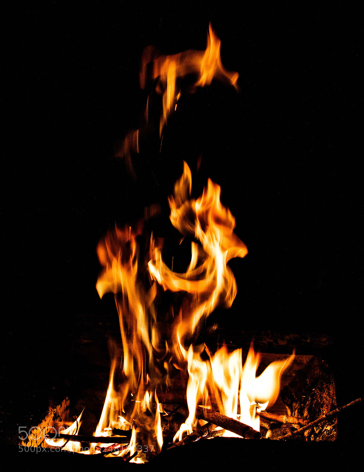 Canon EOS 7D Mark II sample photo. Flaming dragon photography