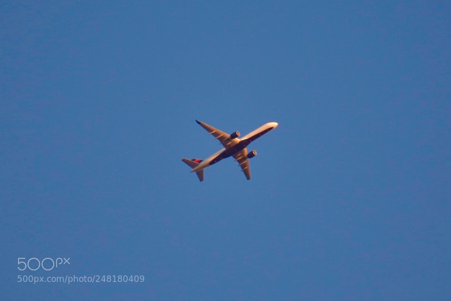 Nikon D3400 sample photo. Delta two engine aircraft photography