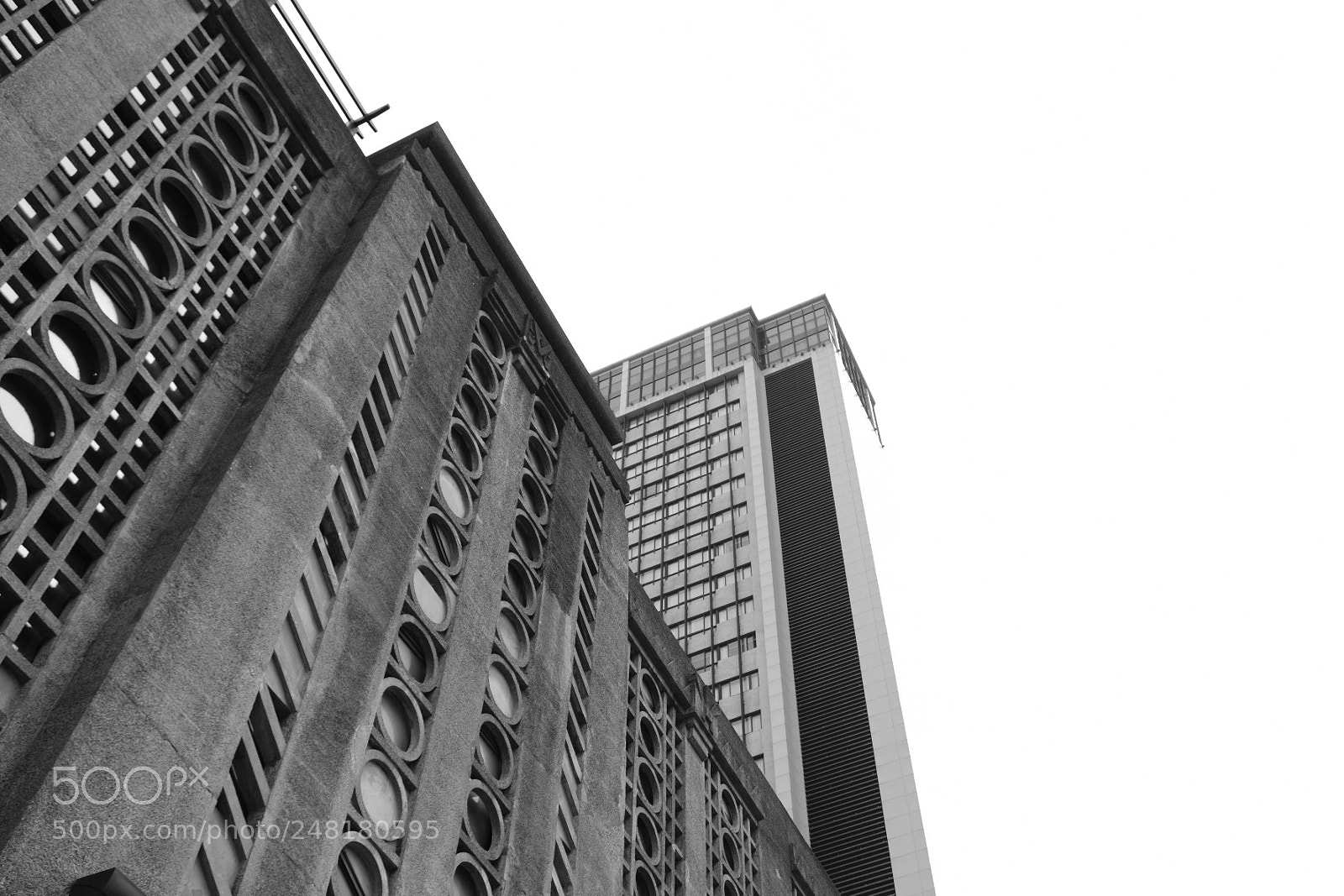 Fujifilm X-T20 sample photo. Old architecture photography