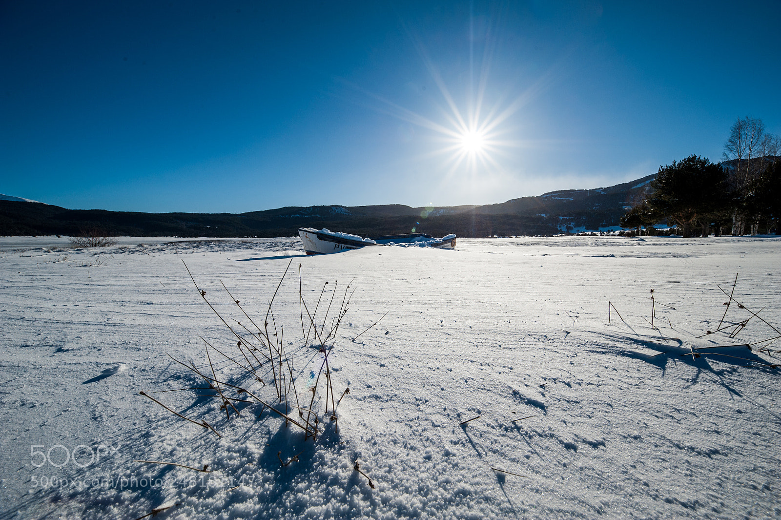 Nikon D700 sample photo. Winter boat photography