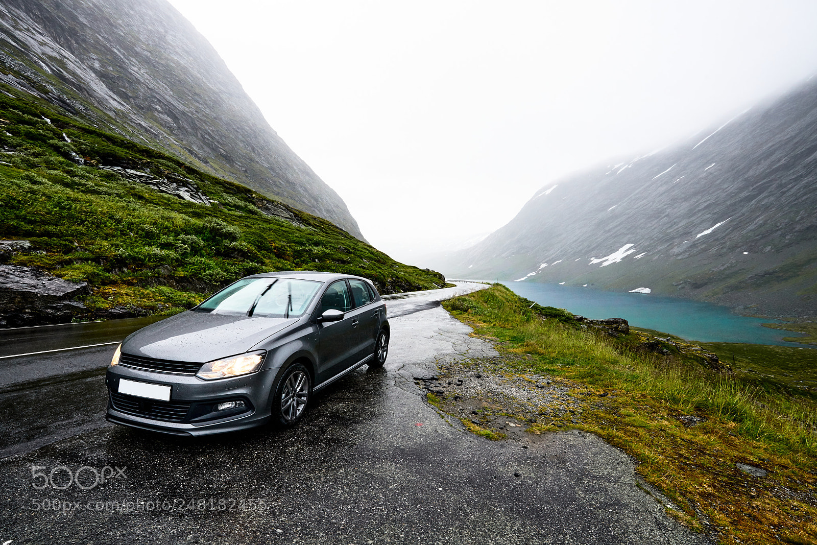 Sony a7R II sample photo. Grey modern car parking photography