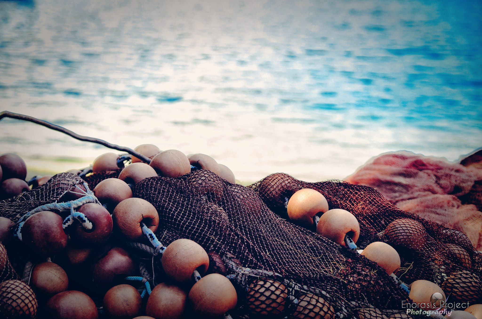 Nikon D5100 + Sigma 17-70mm F2.8-4 DC Macro OS HSM sample photo. The fishermen's web ! photography