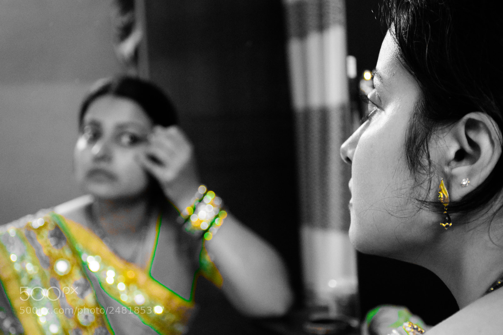 Nikon D5300 sample photo. Richa mirror b w photography