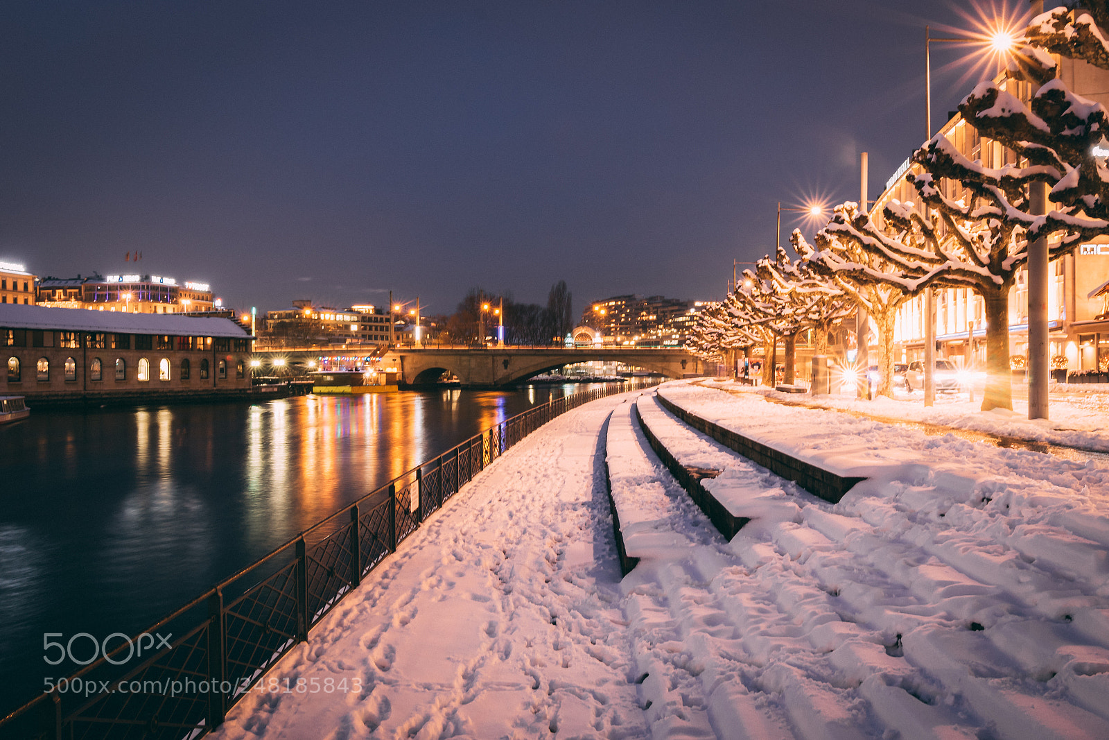 Canon EOS 7D Mark II sample photo. Winter riverside in geneva photography