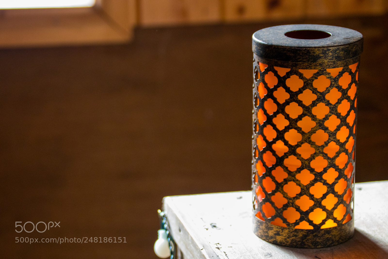 Canon EOS 77D (EOS 9000D / EOS 770D) sample photo. Lantern on wood table photography