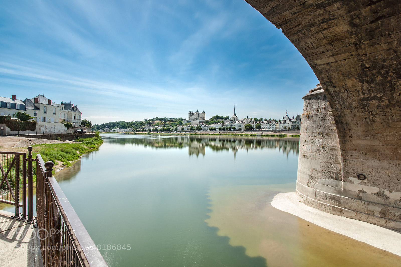 Sony Alpha DSLR-A900 sample photo. Castle of saumur and photography