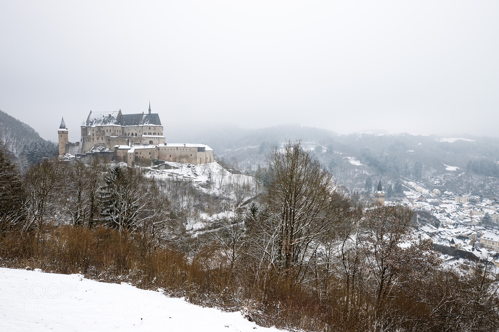 Canon EOS 6D Mark II sample photo. Luxembourg - vianden castle photography