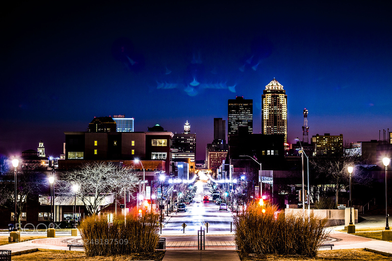 Canon EOS 600D (Rebel EOS T3i / EOS Kiss X5) sample photo. Downtown des moines ia photography