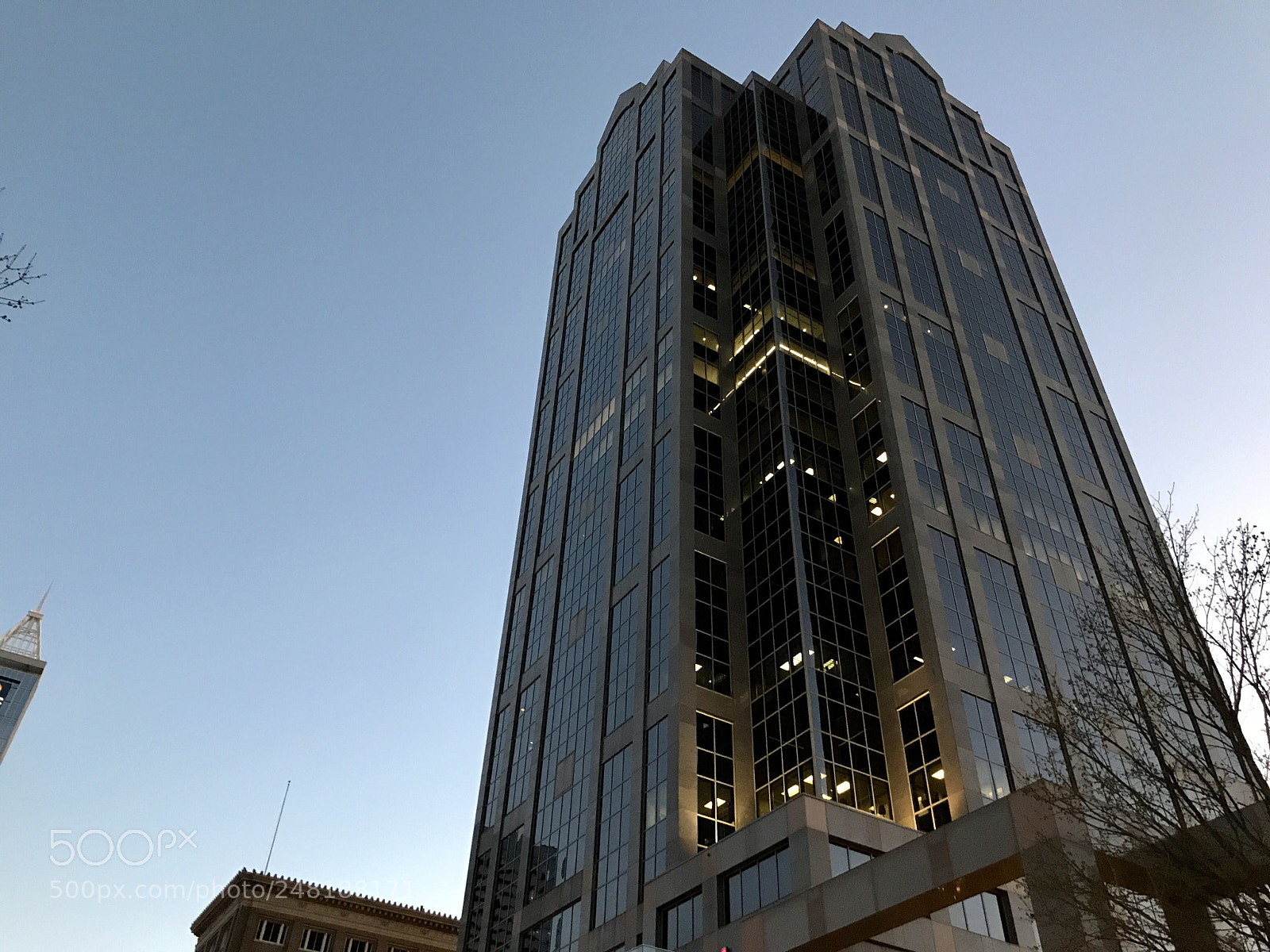 Apple iPhone 7 Plus sample photo. Wells fargo building in photography