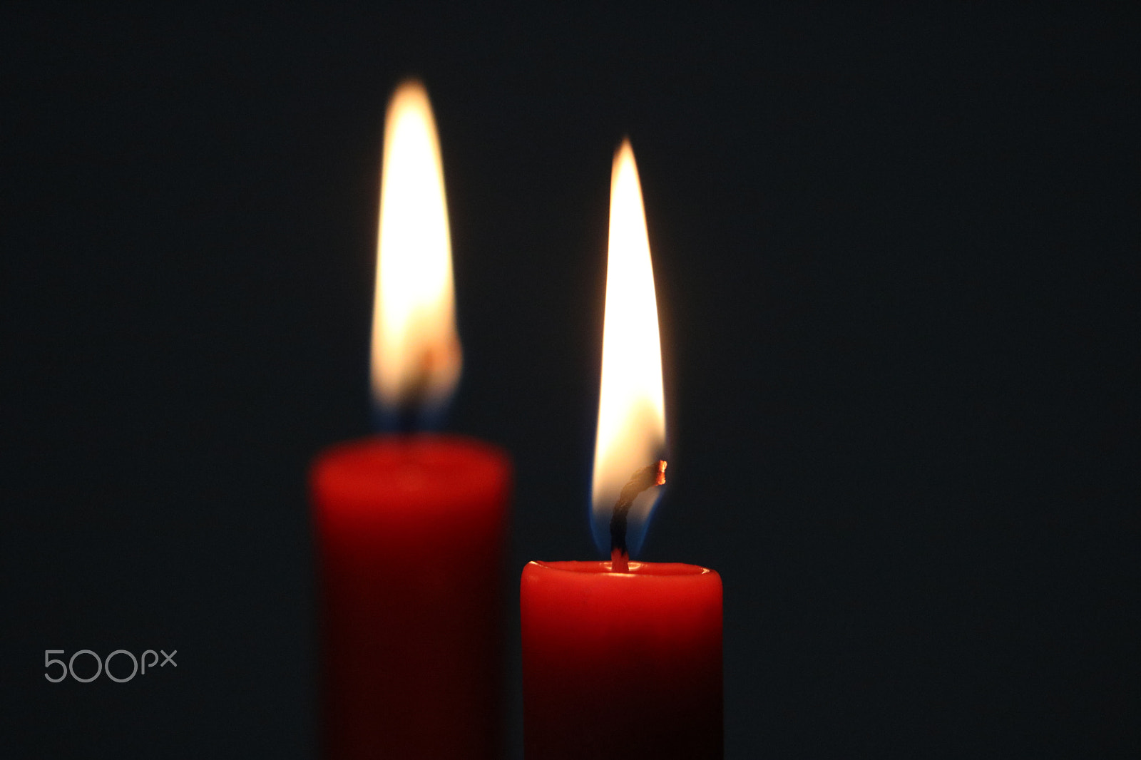 Canon EF 70-300 F4-5.6 IS II USM sample photo. Candlesticks center photography