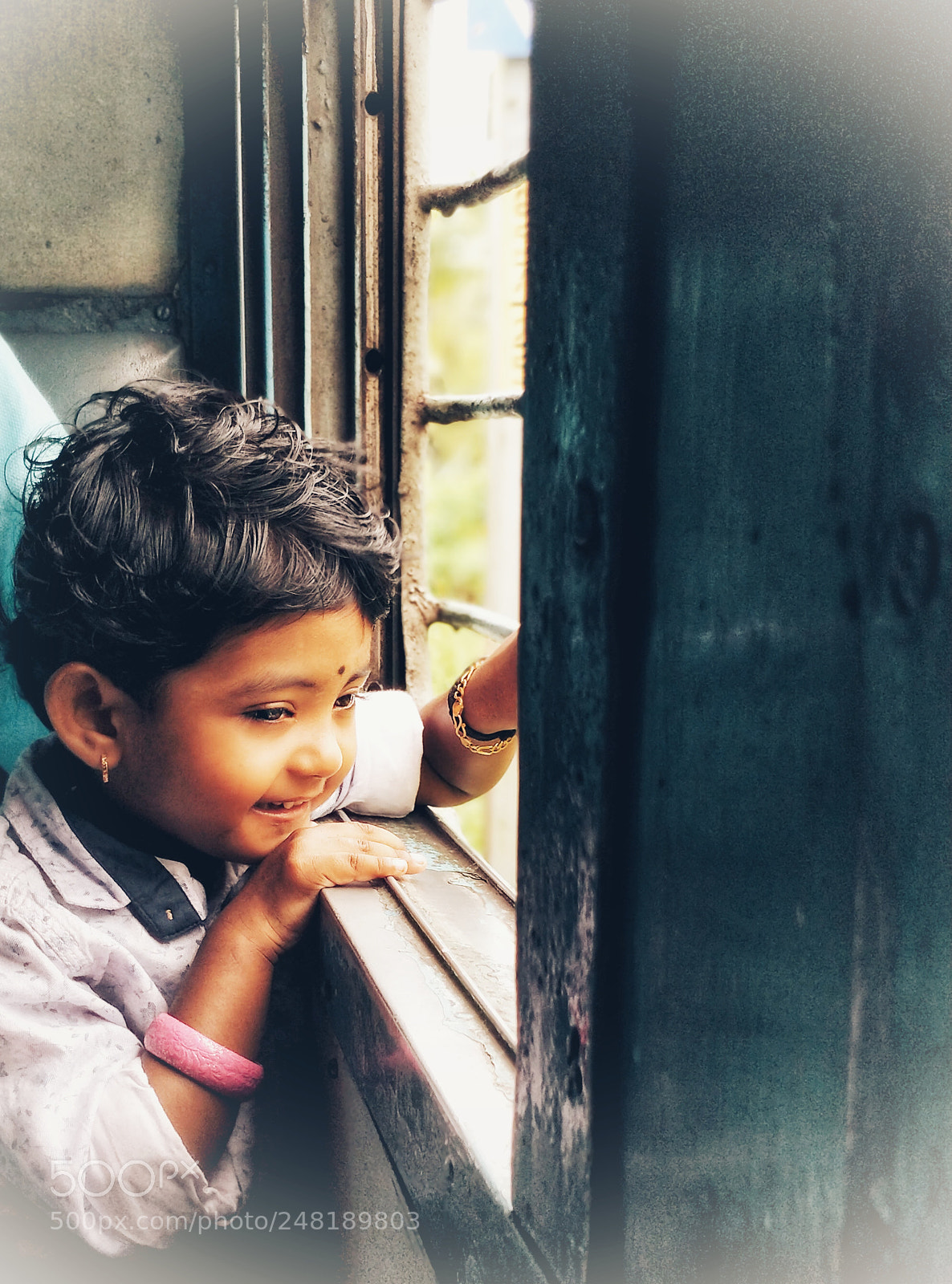 OnePlus 5 sample photo. Innocence photography