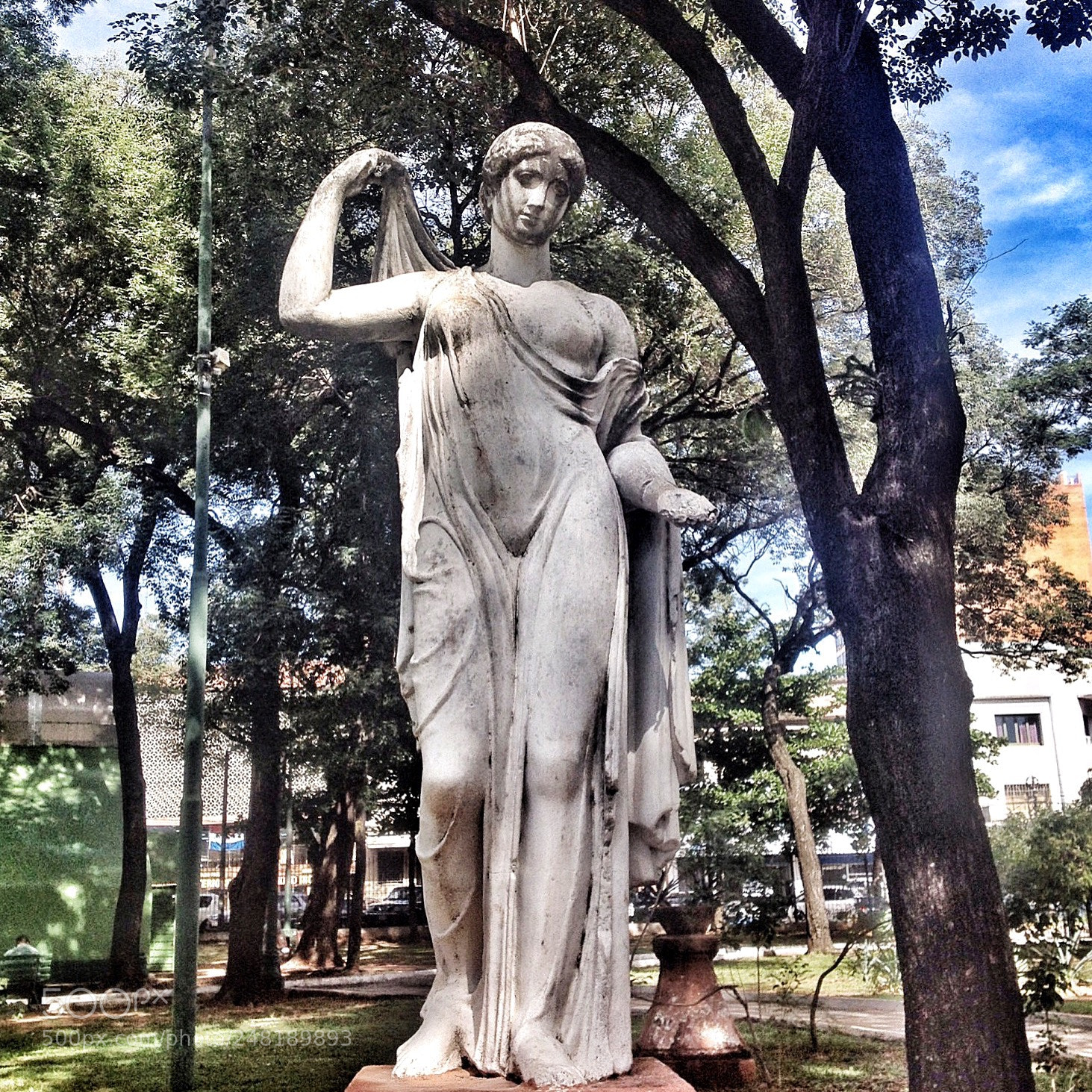 Apple iPhone 4S sample photo. Img photography