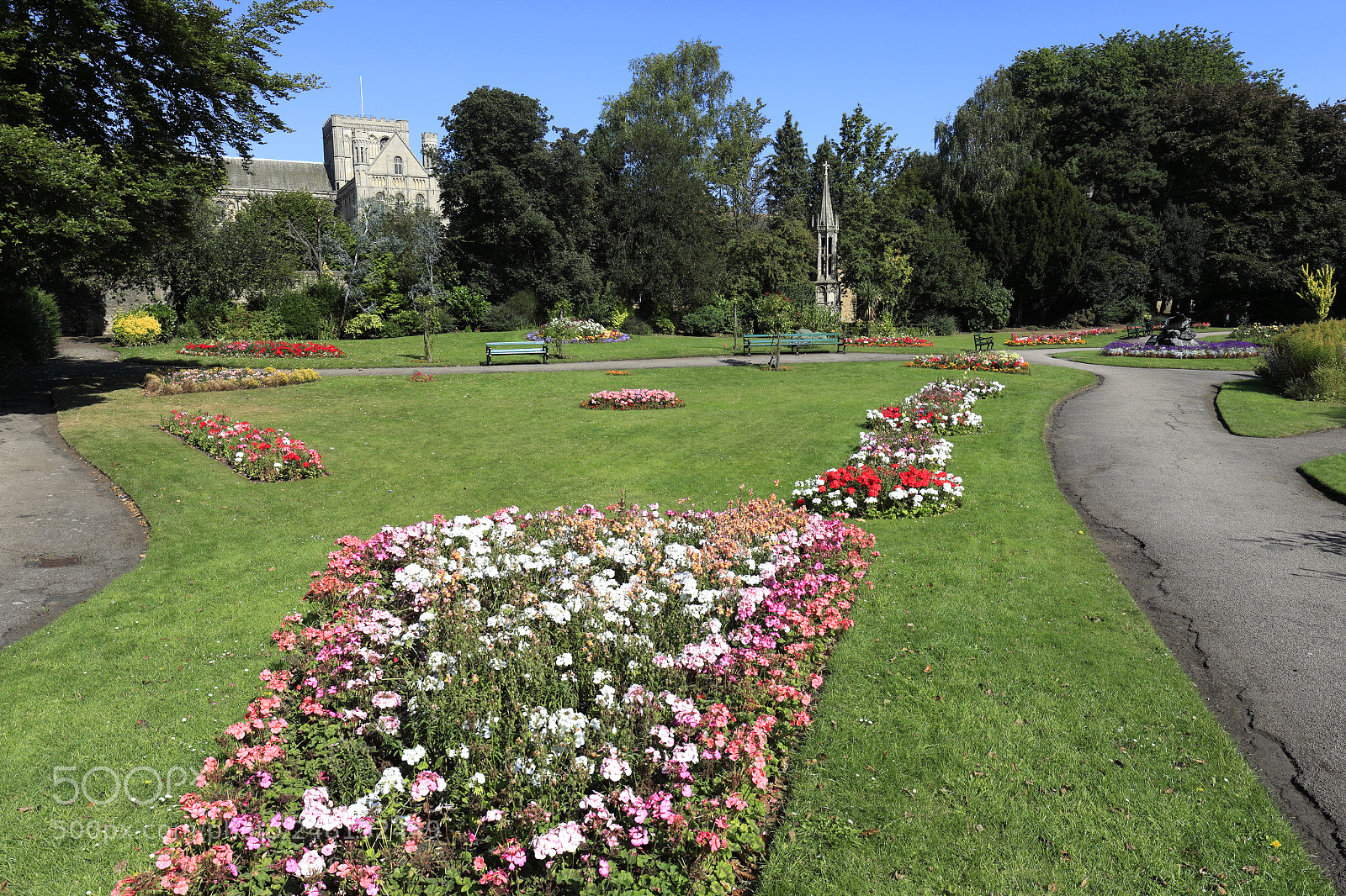 Canon EOS 5D Mark II sample photo. View over bishops gardens photography