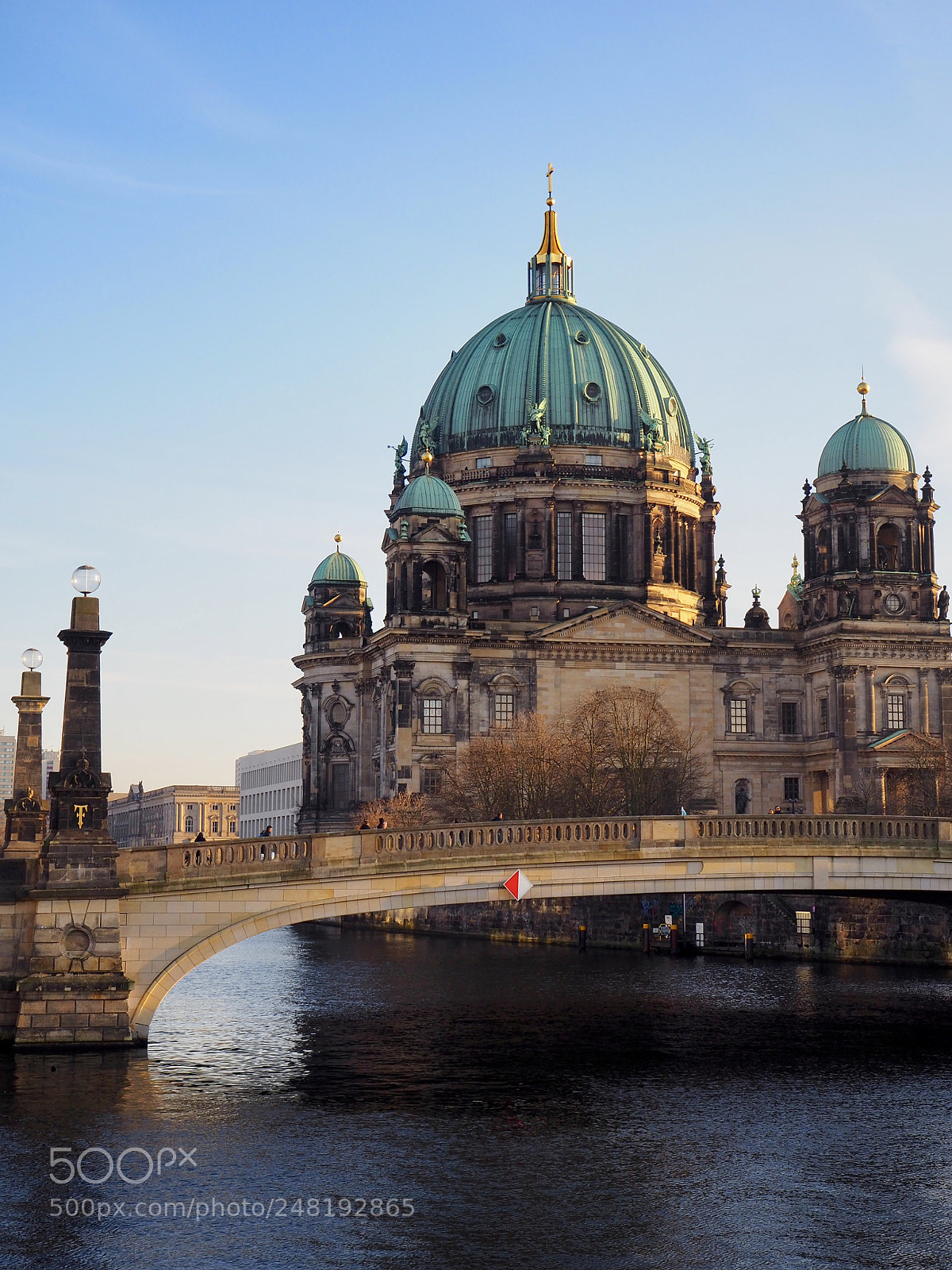 Olympus OM-D E-M10 II sample photo. Berlin, 2018 photography