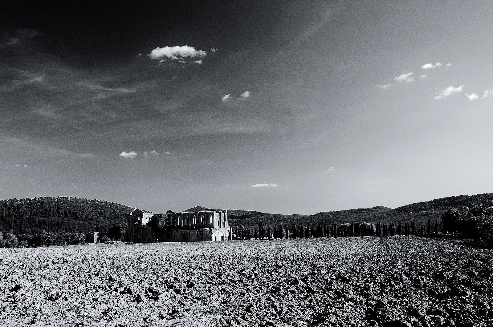 Nikon D300S sample photo. San galgano toscana photography