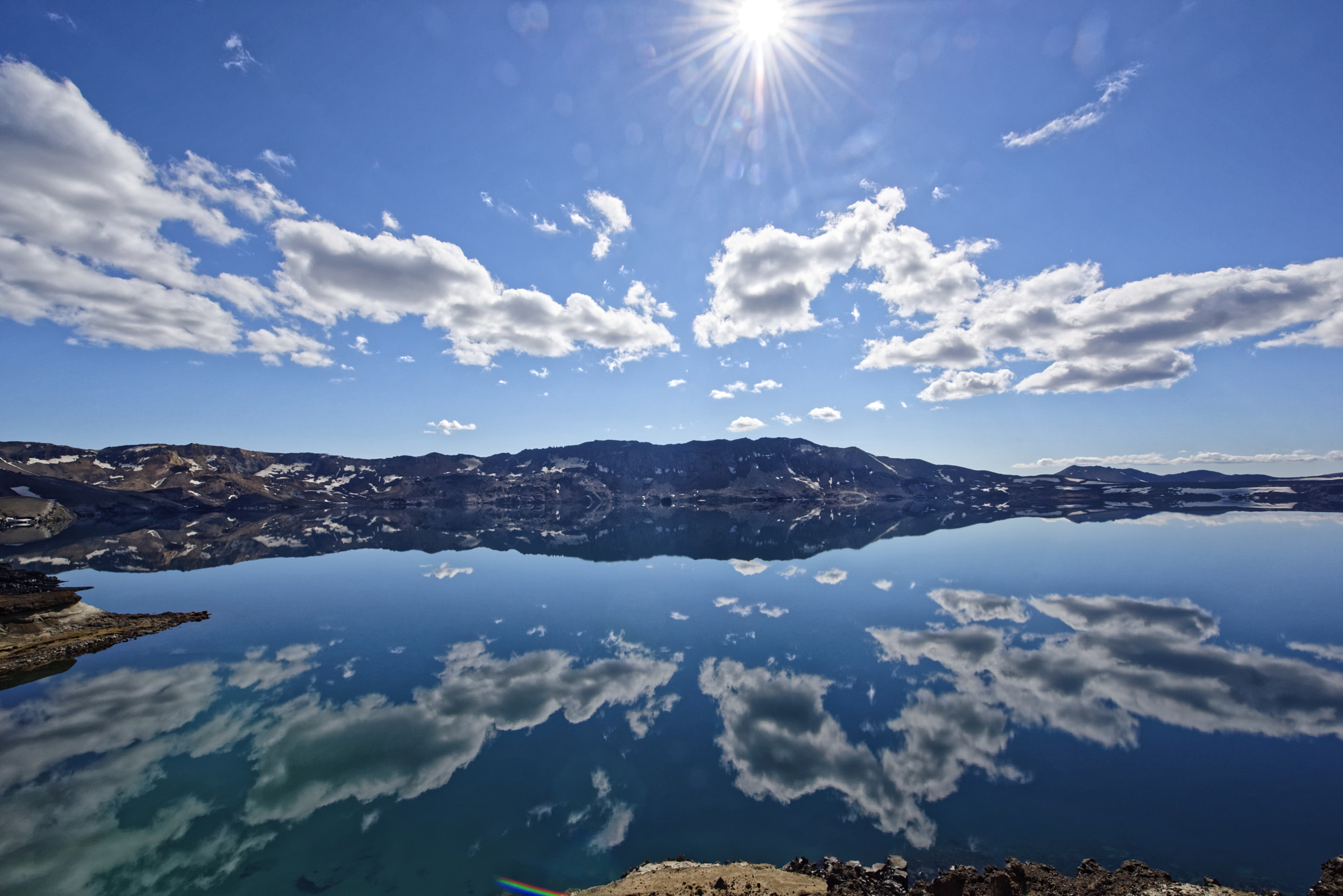 Nikon AF-S Nikkor 14-24mm F2.8G ED sample photo. The lake oskjuvatn in the highlands of iceland. photography