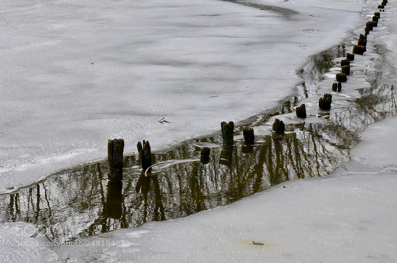 Nikon D5100 sample photo. Breaking the ice photography