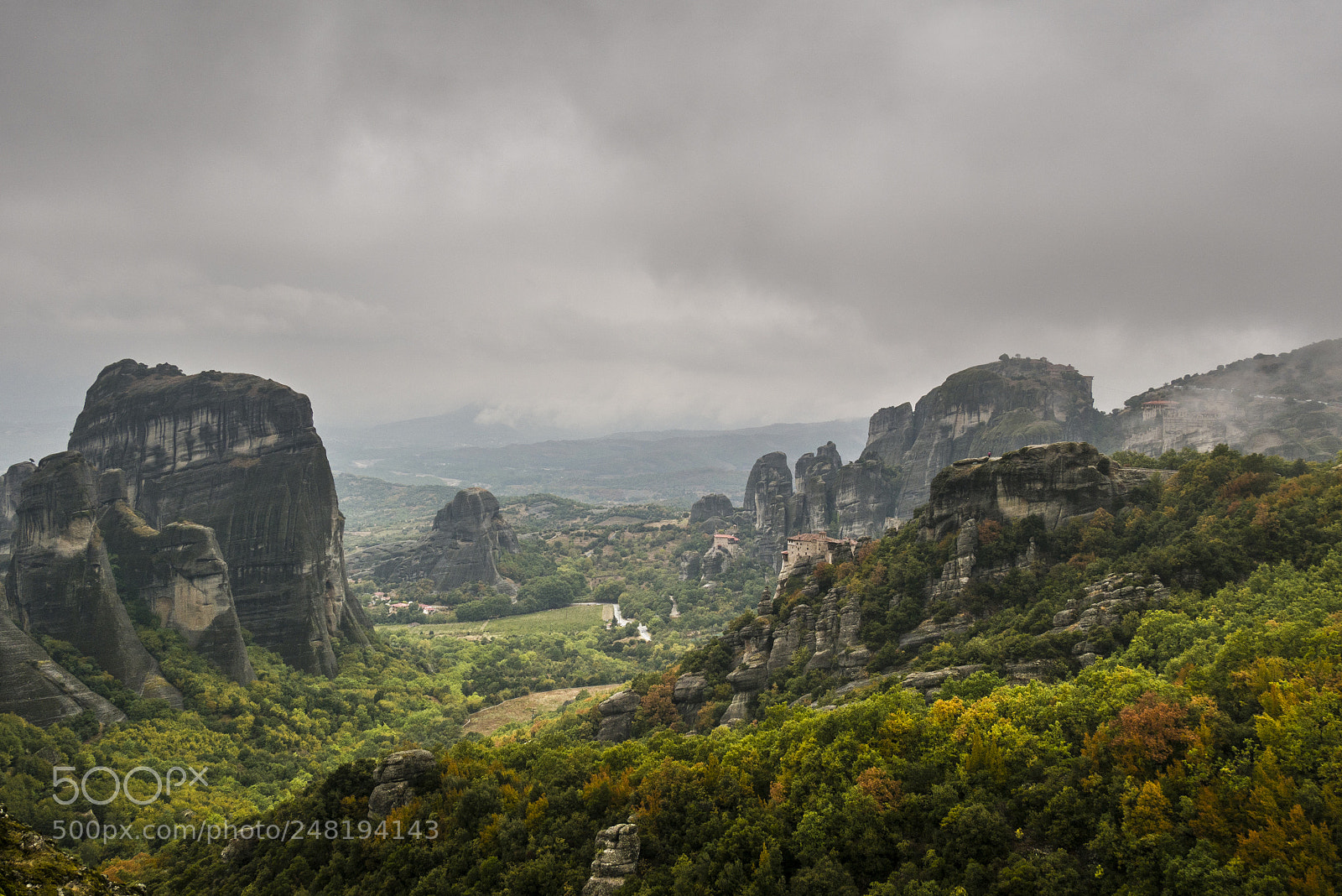 Panasonic Lumix DMC-GX85 (Lumix DMC-GX80 / Lumix DMC-GX7 Mark II) sample photo. Meteora photography