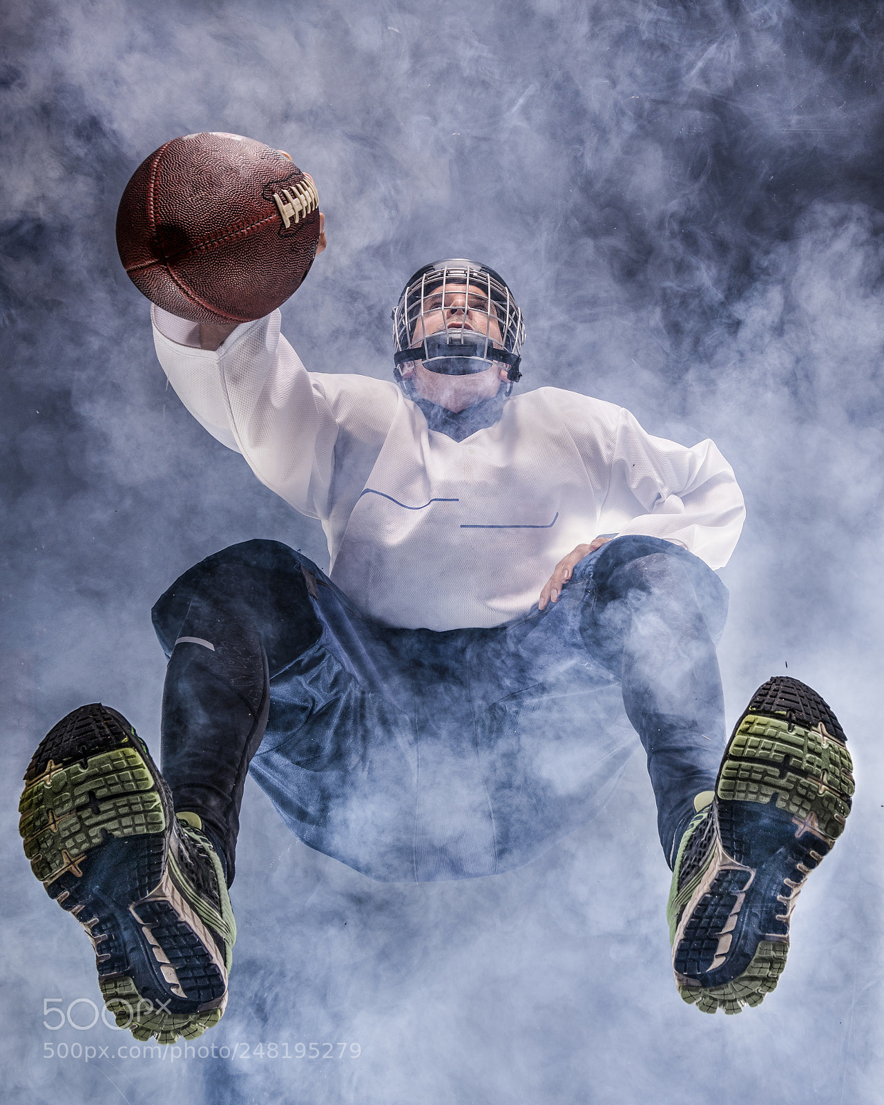 Sony a7R II sample photo. American football photography