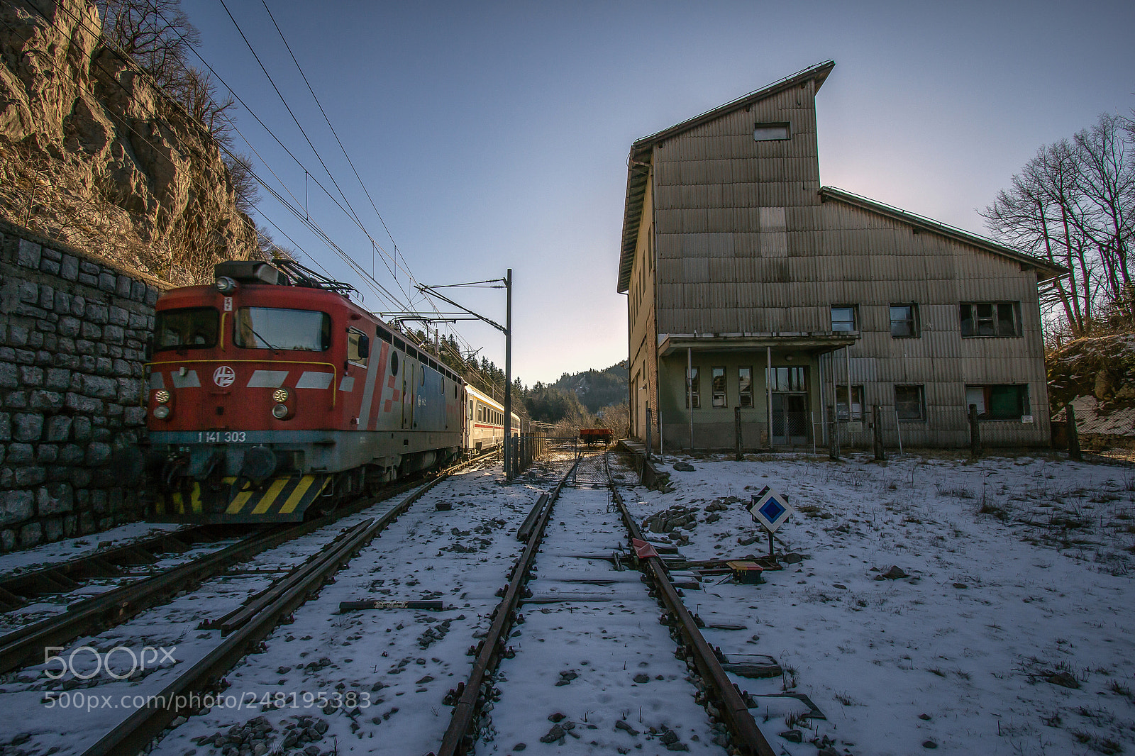 Canon EOS 600D (Rebel EOS T3i / EOS Kiss X5) sample photo. Kolodvor drivenik photography