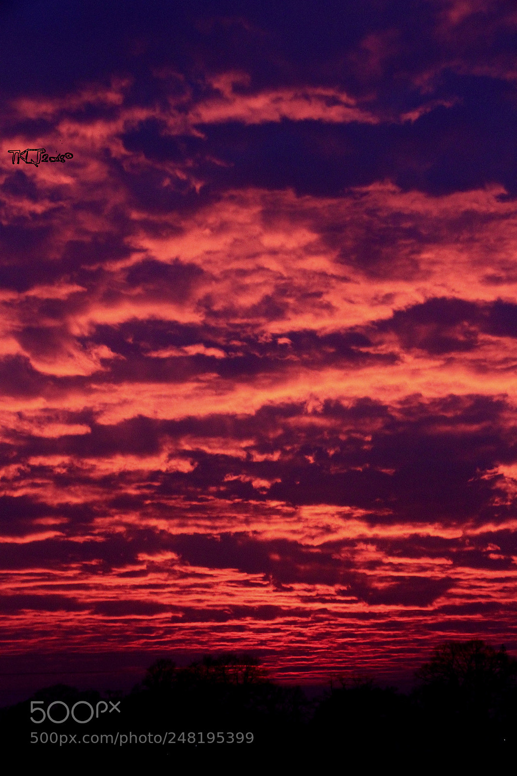 Canon EOS 7D sample photo. Ciel de mars. photography