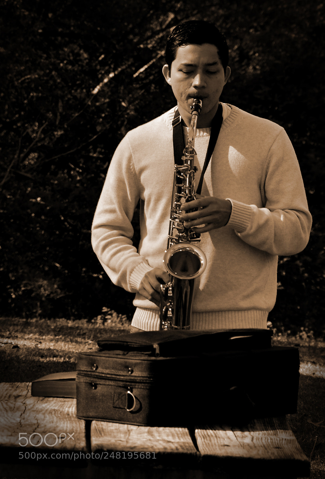 Nikon D7100 sample photo. Jazzman in the park 3/4/18 photography