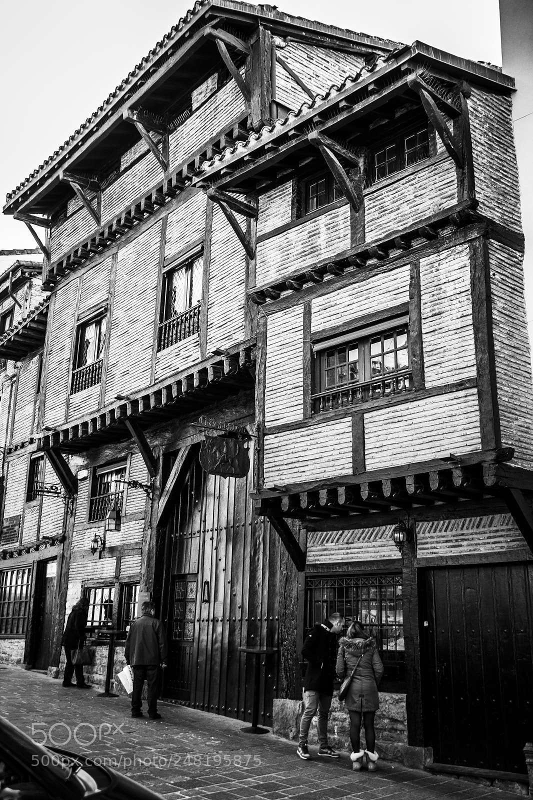 Canon EOS 60D sample photo. El portalón (vitoria) photography