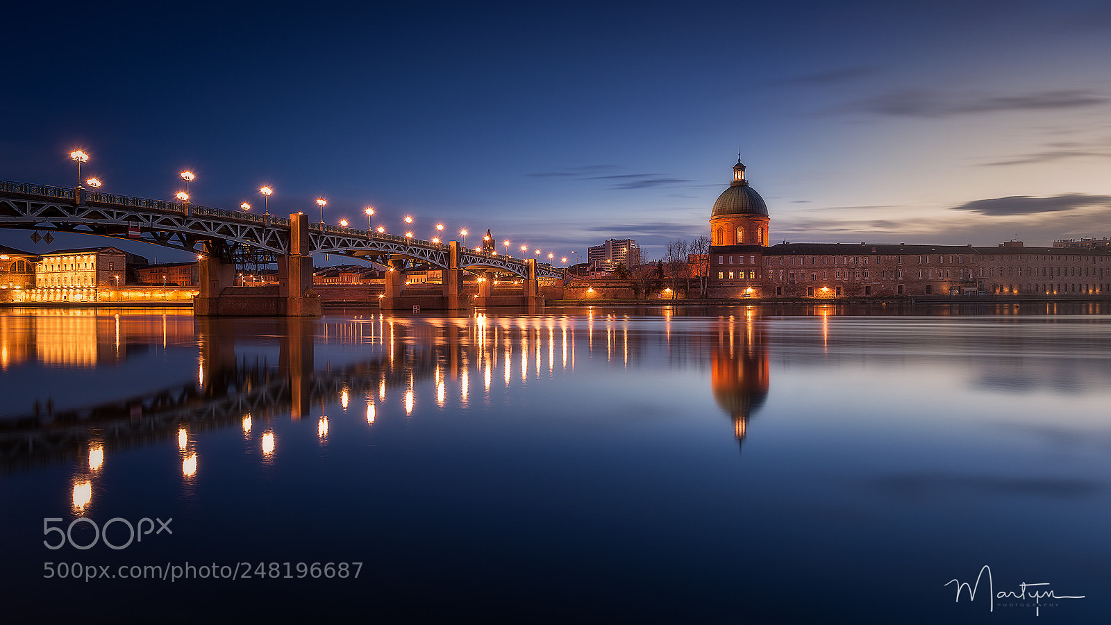Nikon D600 sample photo. Toulouse during the blue photography