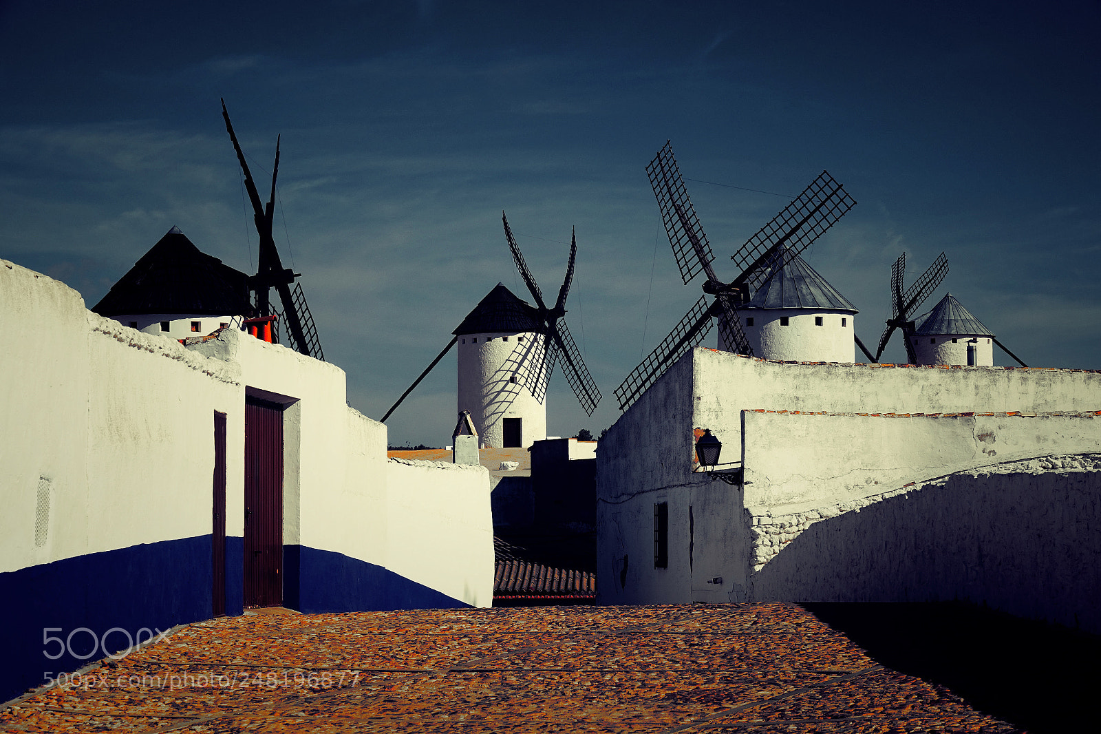 Sony Cyber-shot DSC-RX10 III sample photo. Molinos campo de criptana photography