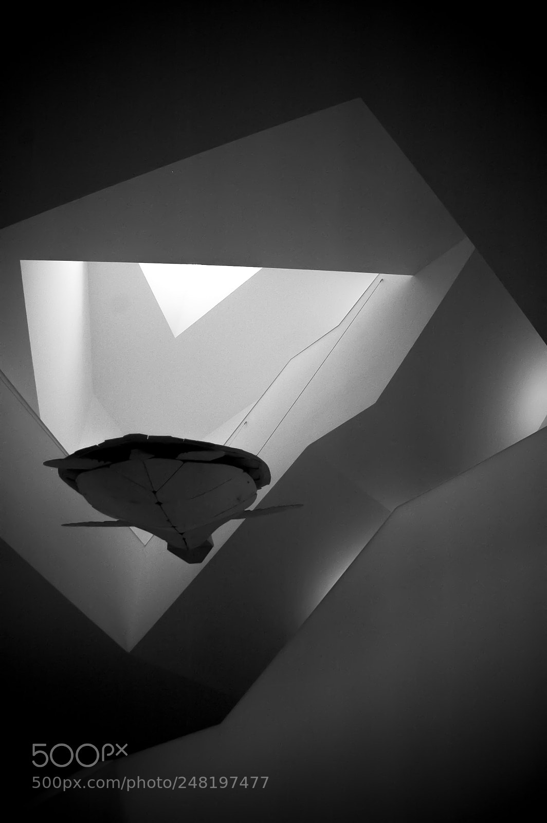 Nikon D70s sample photo. Atrium angles photography