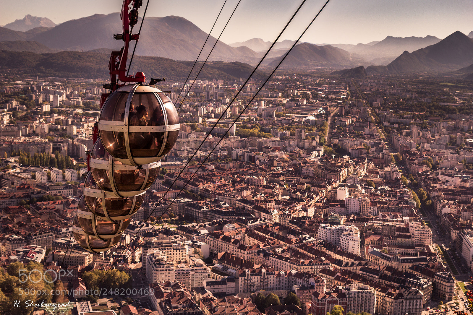 Canon EOS 600D (Rebel EOS T3i / EOS Kiss X5) sample photo. Grenoble is the city ! photography