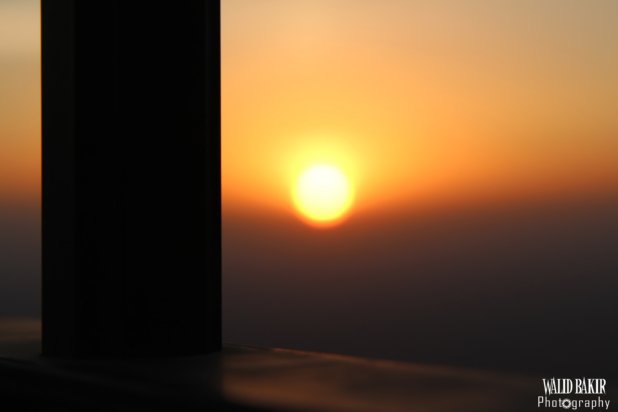 Canon EOS 650D (EOS Rebel T4i / EOS Kiss X6i) sample photo. The sunset behind the wall photography