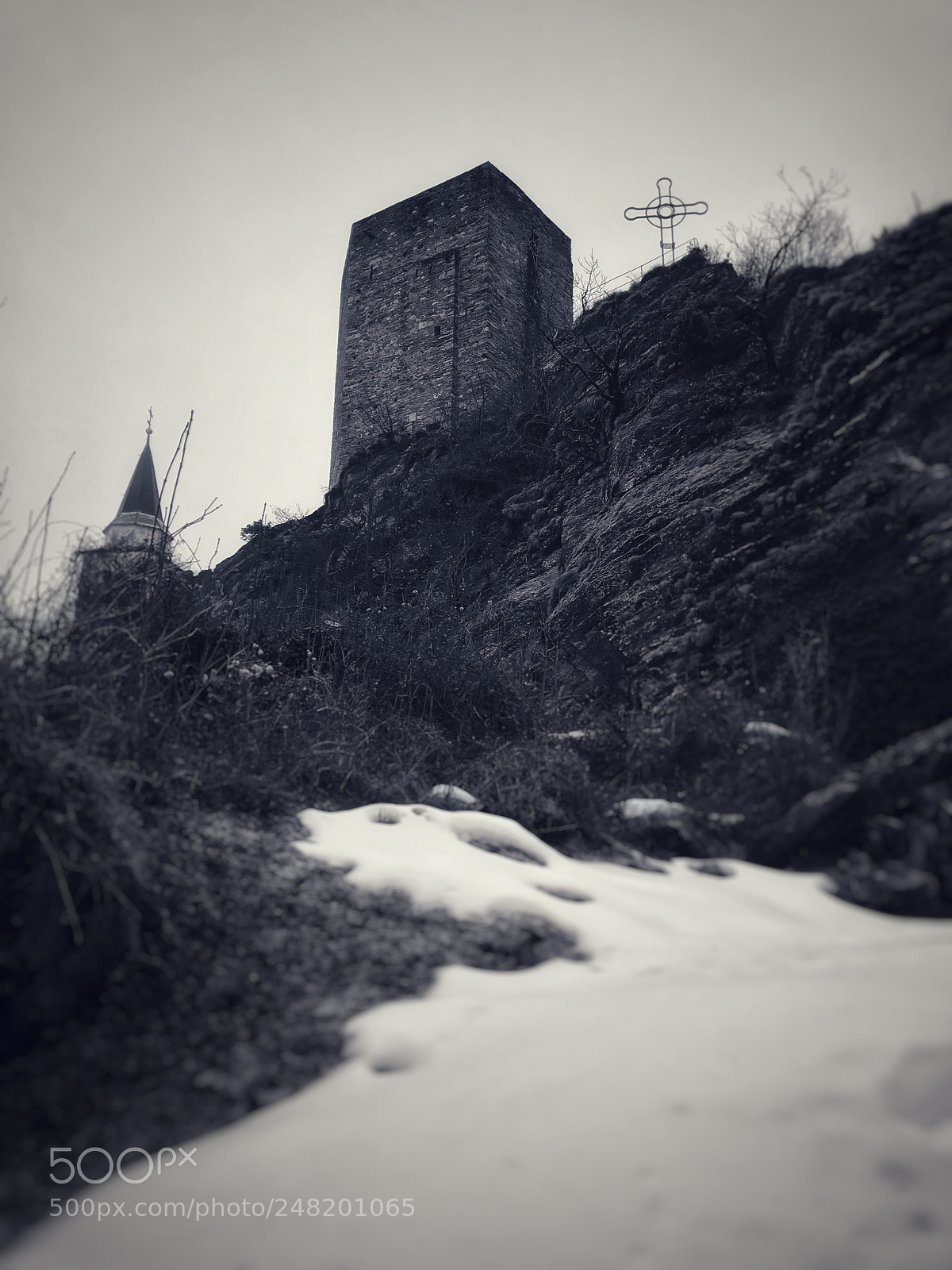 Apple iPhone 7 Plus sample photo. Calanca s tower photography