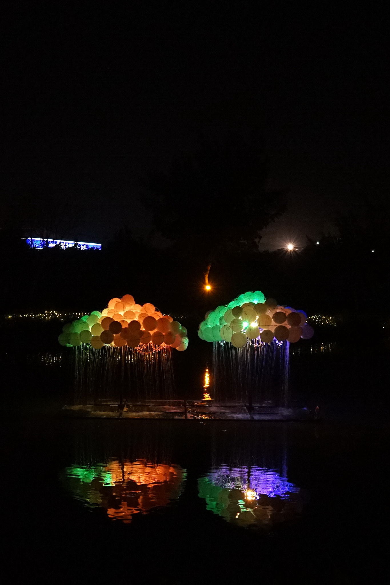 Sony a7 II + ZEISS Batis 25mm F2 sample photo. 2018 yuejin lantern festival photography