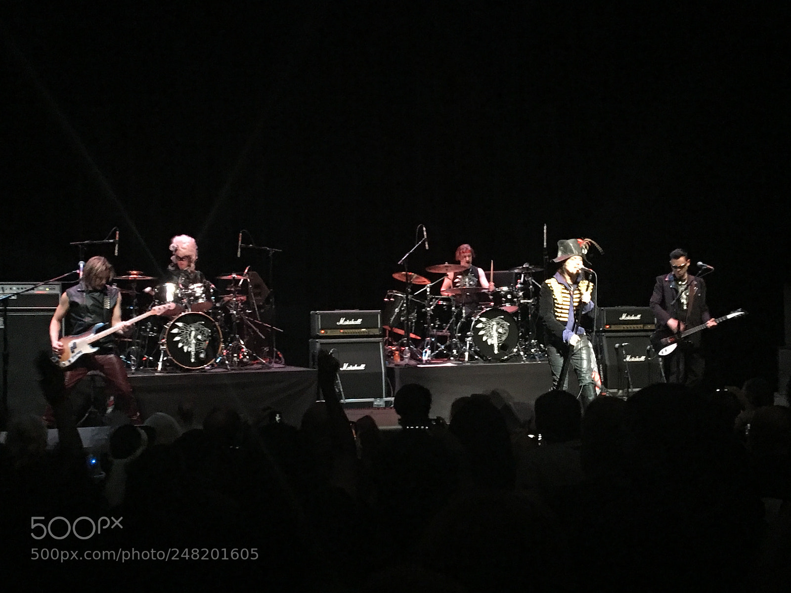 Apple iPhone 6s Plus sample photo. Adam ant concert photography