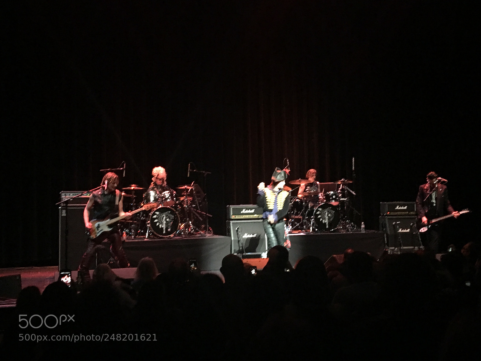 Apple iPhone 6s Plus sample photo. Adam ant concert photography