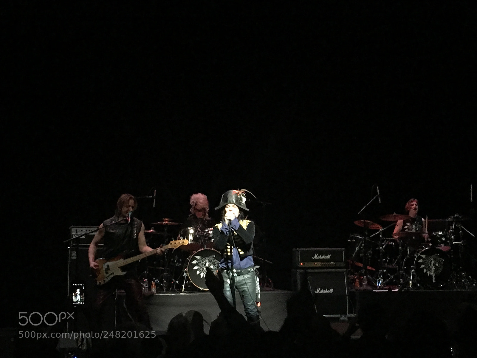 Apple iPhone 6s Plus sample photo. Adam ant concert photography