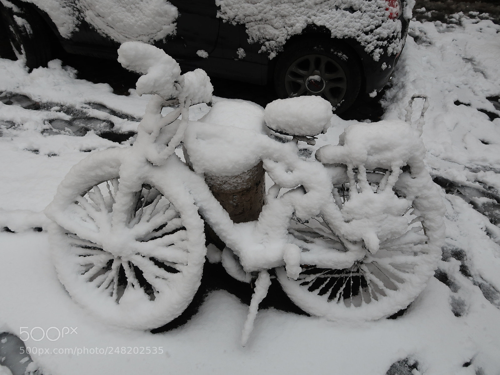 Canon PowerShot G7 X Mark II sample photo. Bike in the snow photography