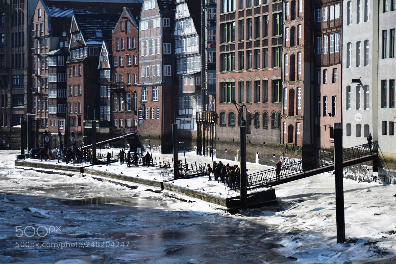 Nikon D5300 sample photo. Pier - hamburg frozen photography