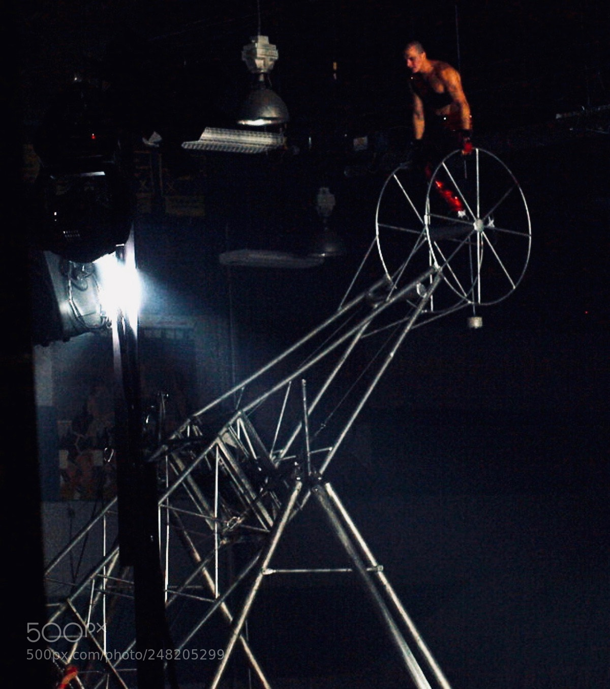 Olympus E-520 (EVOLT E-520) sample photo. Cirque estival halifax performance photography