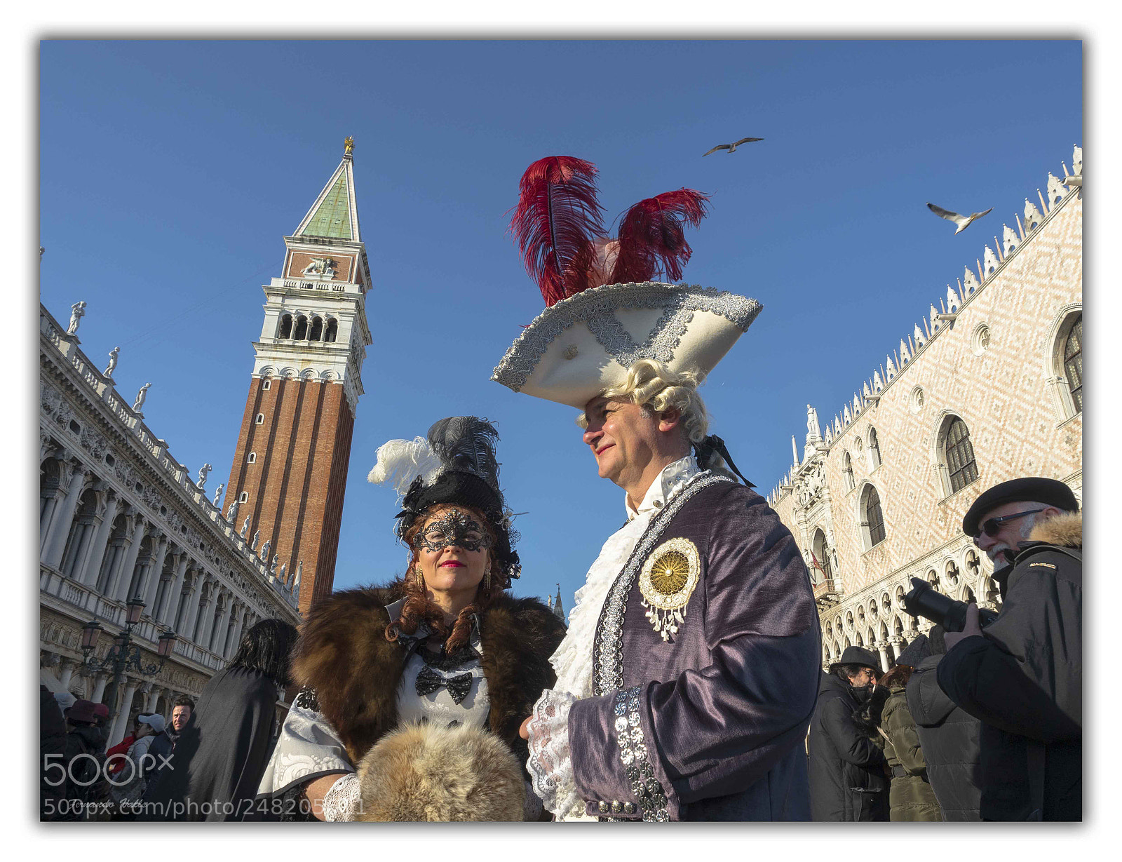 Olympus OM-D E-M5 II sample photo. + carnaval photography